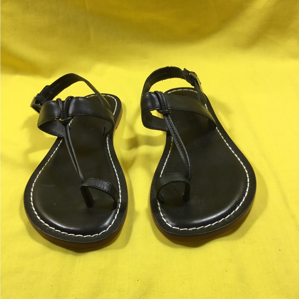 Bernardo Black Leather T-Style Ankle Strap Sandals SZ 8 NWT - Picture 2 of 10